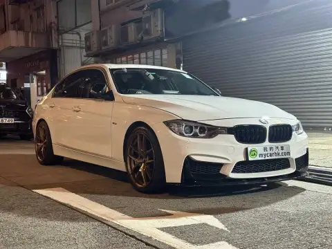BMW 3 Series 320i SPORT