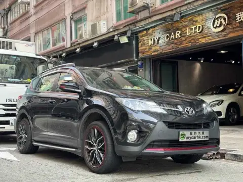 Toyota Rav4 DELUXE