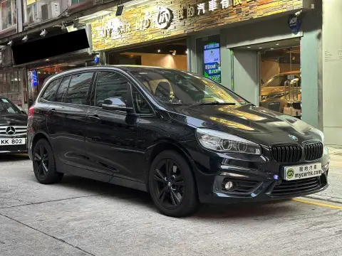 寶馬 2 Series 220i 220iA GRAN TOURER