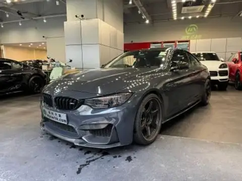 BMW M4 COUPE