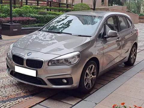 BMW 2 Series 2002 218i