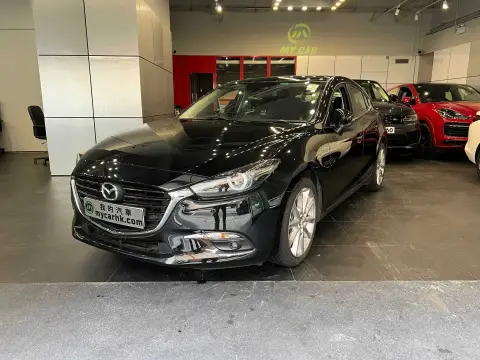 萬事得 3  MAZDA 3