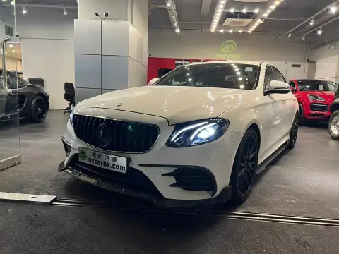 Mercedes Benz E-Class E200 AVANTGARDE
