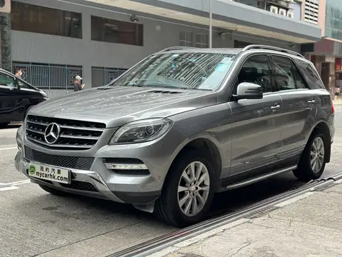 Mercedes Benz ML-Class ML350