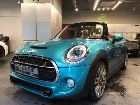 迷你 Cooper S CONVERTIBLE