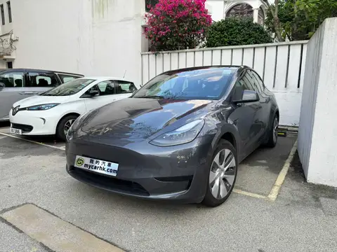 Tesla Model Y SR