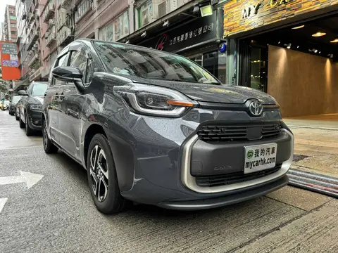 豐田 Sienta
