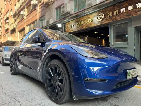 Tesla Model Y SR