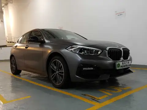 BMW 1 Series  118iA SPORT