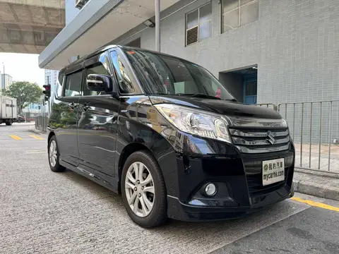 鈴木 S-Cross  SOLIO HYBRID