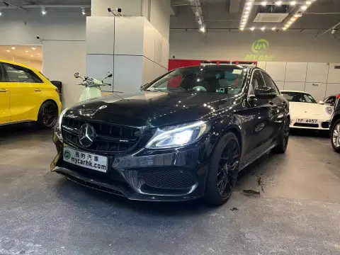 Mercedes Benz C-Class C200 AMG