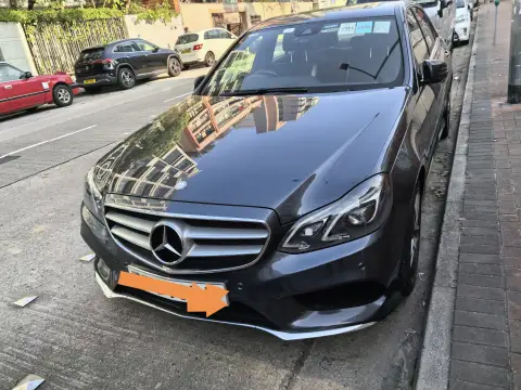 Mercedes Benz E-Class E200