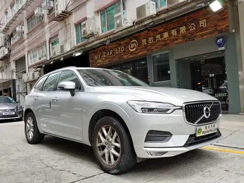 富豪 XC60 T5 MOMENTUM