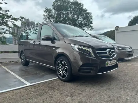 平治 V-Class V260