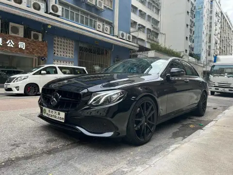 Mercedes Benz E-Class E200 AVANTGARDE