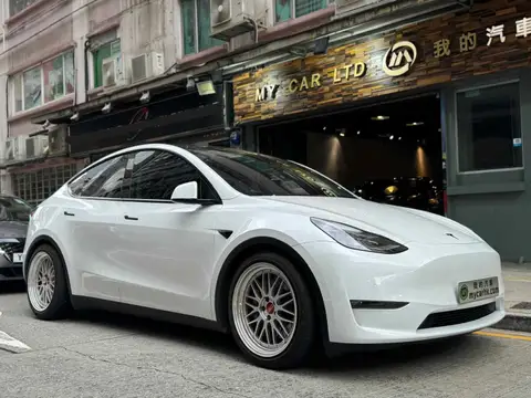 Tesla Model Y LR