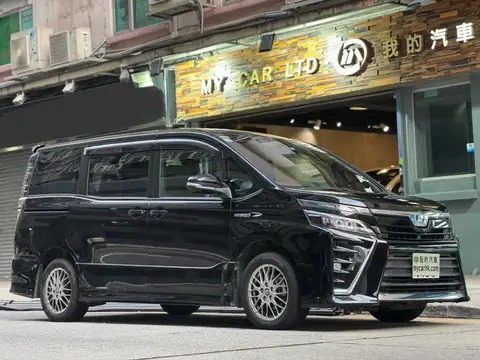 Toyota Voxy HYBRID ZS