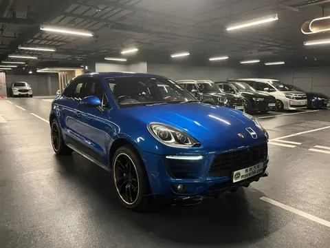 Porsche Macan S