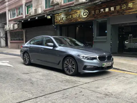 寶馬 5 Series 520i SPORT
