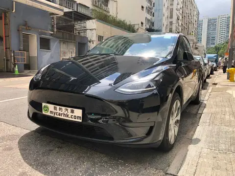 Tesla Model Y SR