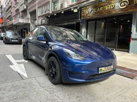 Tesla Model Y SR RWD