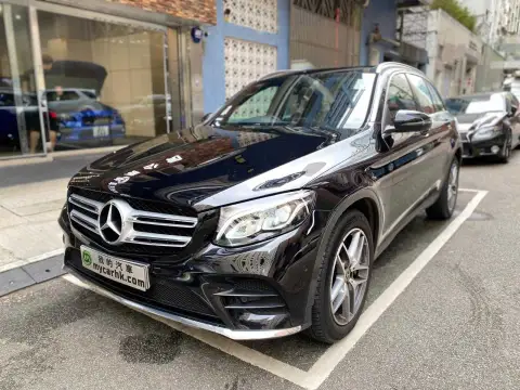 Mercedes Benz GLC-Class GLC250 4MATIC AMG