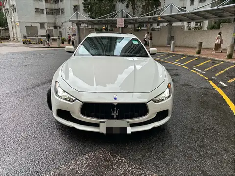 瑪莎拉蒂 Ghibli