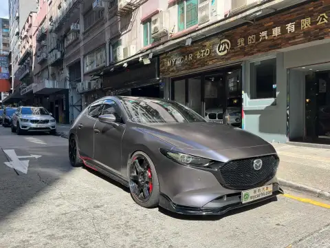 Mazda 3 HATCHBACK