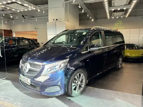 Mercedes Benz V-Class V250D AVANTGARDE