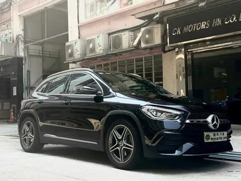 Mercedes Benz GLA-Class GLA 200 AMG