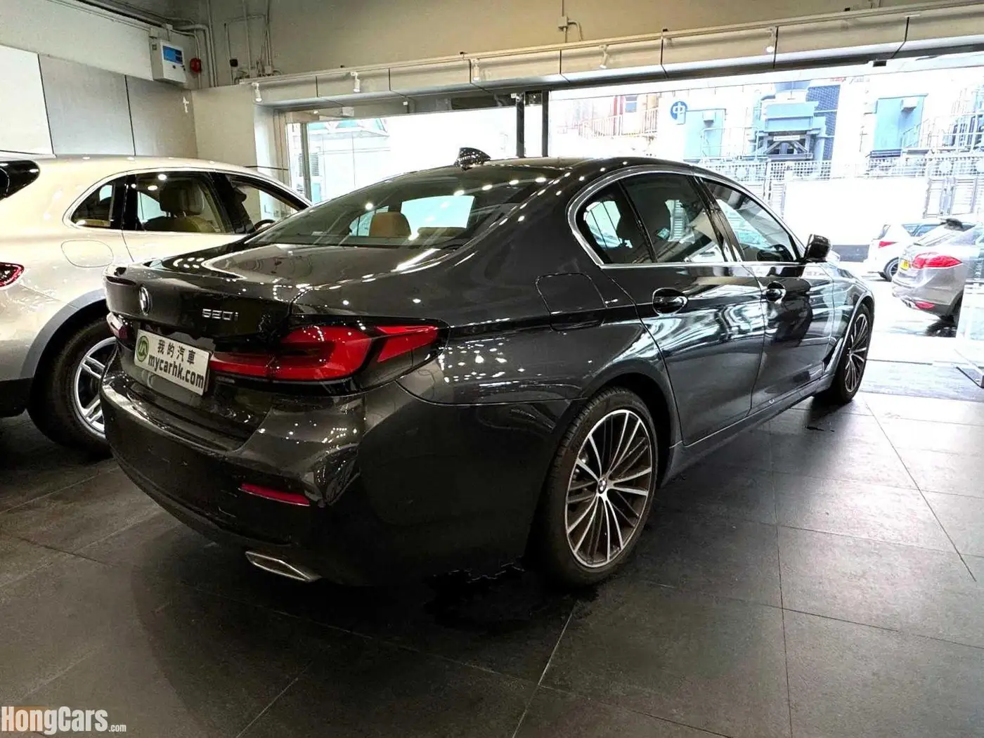 2021年 二手BMW 5 Series FACELIFT 出售 #4