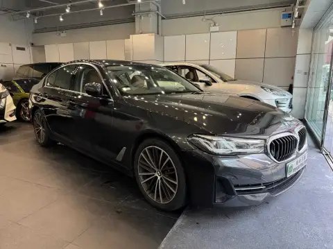 寶馬 5 Series 520i FACELIFT
