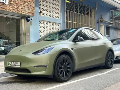 Tesla Model Y SR