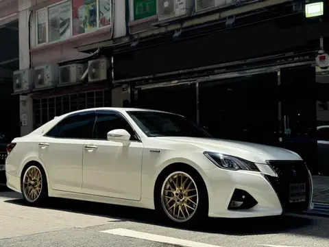 豐田 Crown ATHLETE S HYBRID
