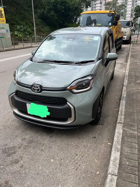 Toyota Sienta