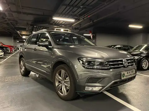 福士 Tiguan 33O TSI 4 MOTIONS