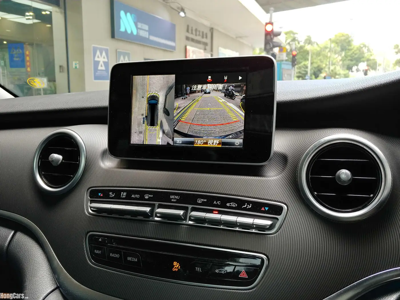 2018年 二手Mercedes Benz V-Class AVANTGARDE LONG 出售 #9