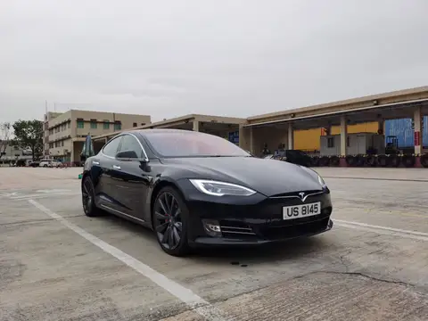 Tesla Model S Sp100D