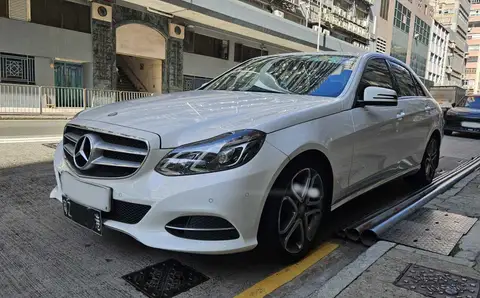 Mercedes Benz E-Class E250