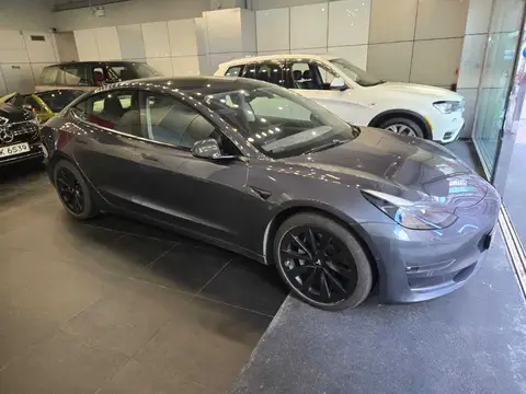 Tesla Model 3 LONG RANGE LR