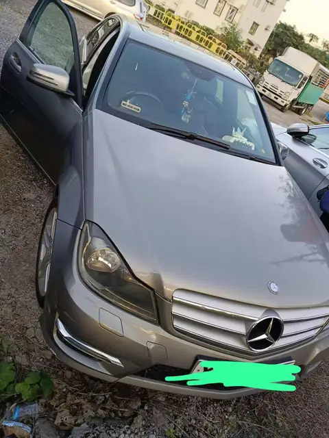 Mercedes Benz C-Class C200