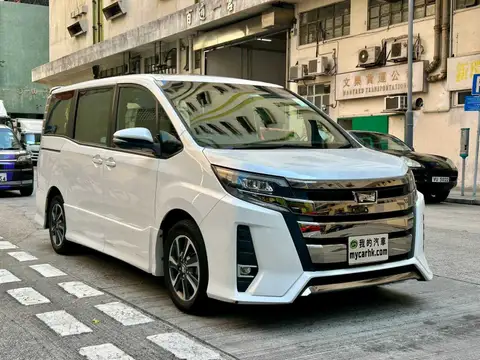 豐田 Noah DELUXE