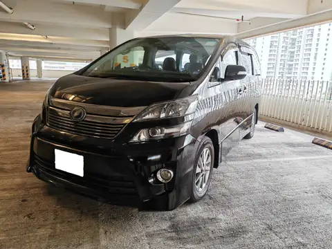 Toyota Vellfire 2.5 Hybrid 
