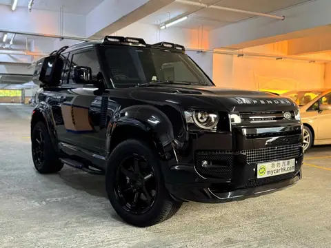 Land Rover Defender 90 D250 SE