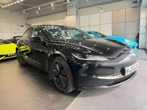 Tesla Model 3 SR