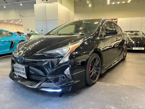 Toyota Prius 1.8 HYBRID MODELLISTA