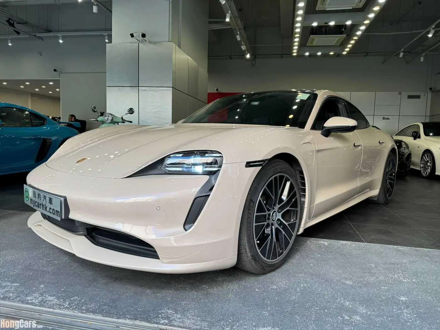 2021年 二手Porsche Taycan 出售 #0