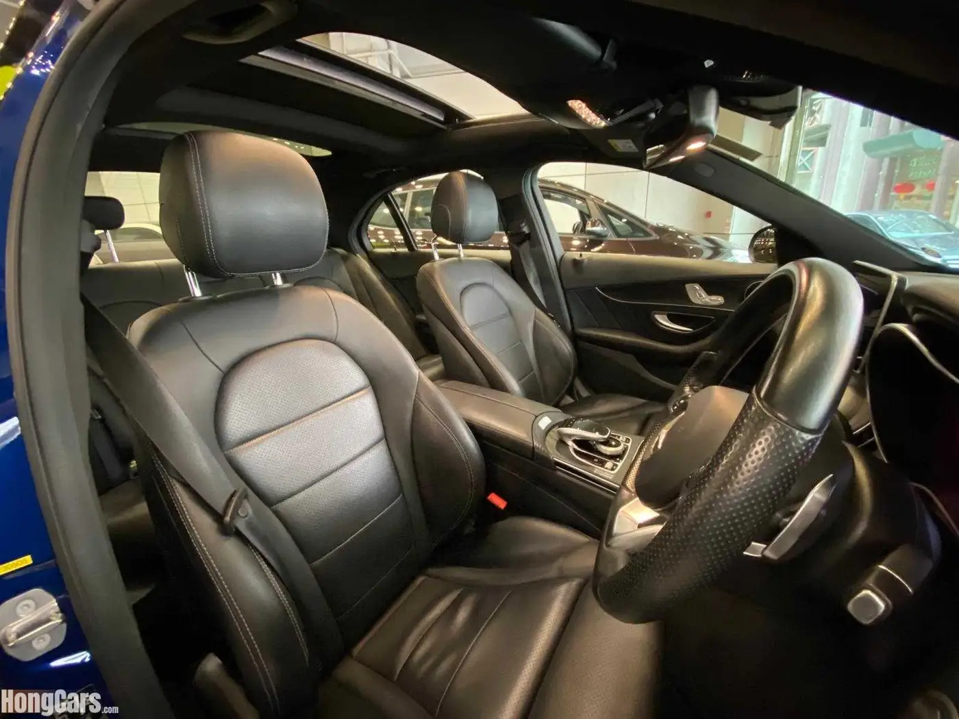 2017年 二手Mercedes Benz C-Class C200 AMG 出售 #8
