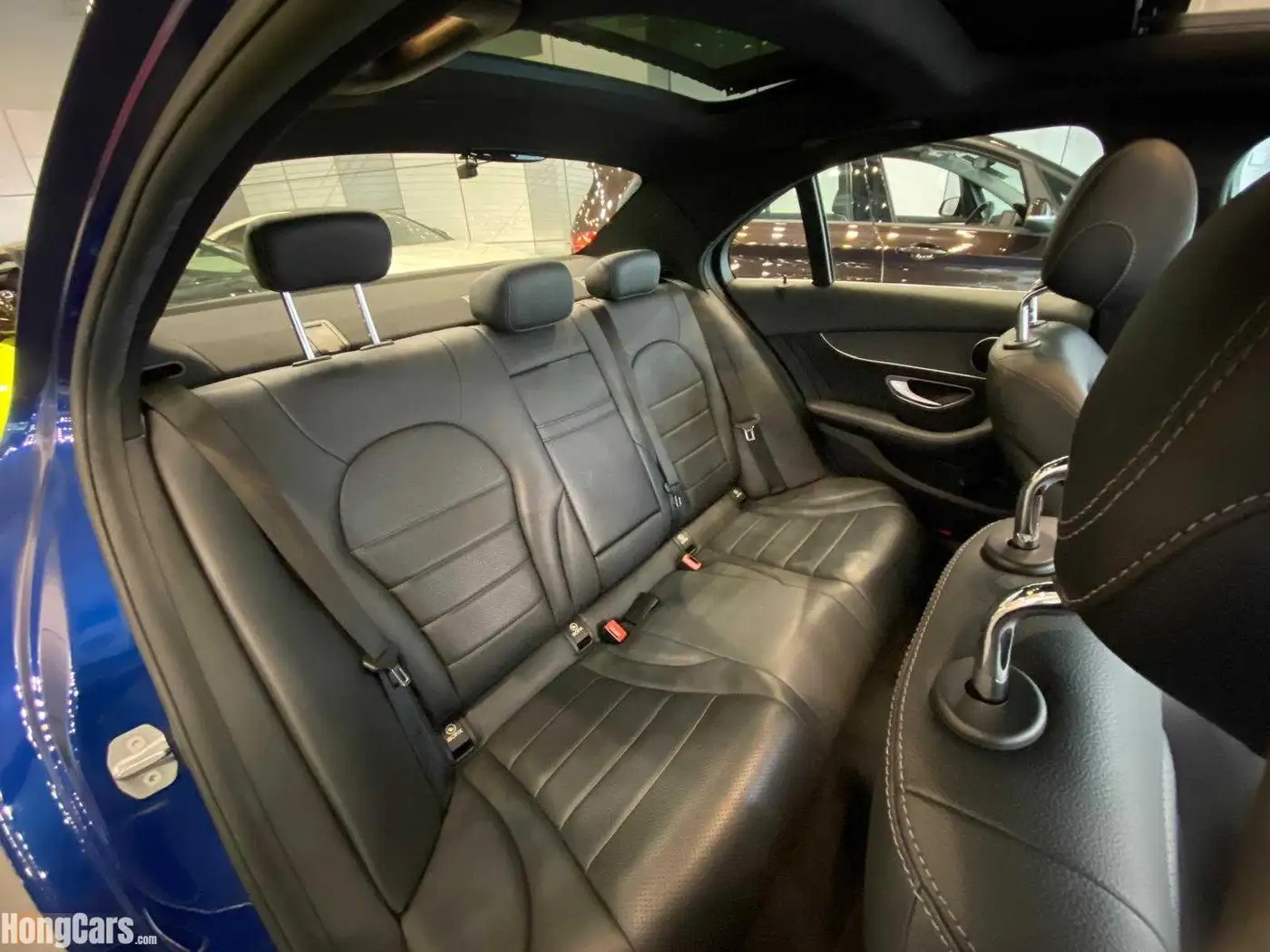 2017年 二手Mercedes Benz C-Class C200 AMG 出售 #4