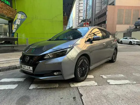 日產 Leaf LUX